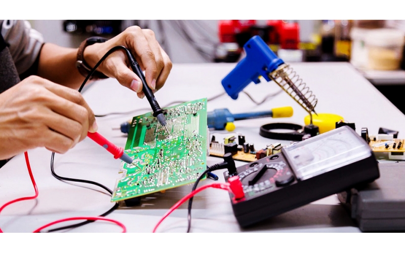 如何保持PCBA測試流程的合規(guī)性與高效性